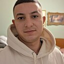 Знакомства: Maxim, 24 года, Мангейм