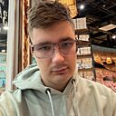 Знакомства: Кирилл, 20 лет, Курган