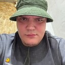 Знакомства: Максим, 22 года, Самара