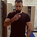 Знакомства: Илья, 30 лет, Владивосток