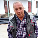 Знакомства: Алекс, 61 год, Симферополь