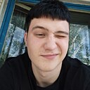 Знакомства: Дима, 19 лет, Великие Луки