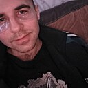 Знакомства: Дмитрий, 24 года, Новопавловск