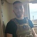 Знакомства: Рома, 27 лет, Алтайский