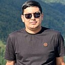 Знакомства: Doniyor, 29 лет, Сочи