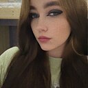 Знакомства: Ксения, 18 лет, Омск