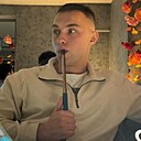 Знакомства: Виталий, 28 лет, Таганрог