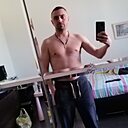 Знакомства: Максим, 37 лет, Череповец