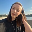 Знакомства: Лада, 18 лет, Екатеринбург