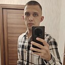 Знакомства: Олег, 29 лет, Орел