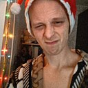 Знакомства: Илья, 32 года, Курск