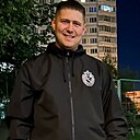 Знакомства: Виктор, 32 года, Брянск