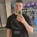 Знакомства: Константин, 32 года, Тюмень