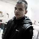 Знакомства: Влад, 19 лет, Луганск