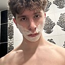 Знакомства: Илья, 20 лет, Минск