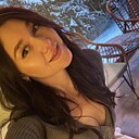 Знакомства: Оля, 26 лет, Екатеринбург