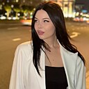 Знакомства: Юля, 19 лет, Москва