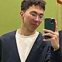 Знакомства: Амир, 19 лет, Алматы