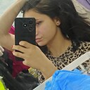 Знакомства: Света, 18 лет, Таганрог