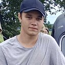 Знакомства: Кирилл, 18 лет, Светлогорск
