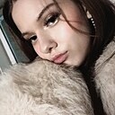 Знакомства: Виктория, 18 лет, Челябинск