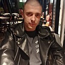 Знакомства: Артемий, 33 года, Великие Луки