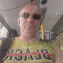 Знакомства: Саша, 49 лет, Варшава