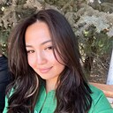 Знакомства: Aya, 27 лет, Астана