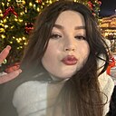 Знакомства: Карина, 21 год, Севастополь