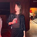 Знакомства: Полина, 28 лет, Москва