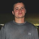 Знакомства: Андрей, 24 года, Симферополь