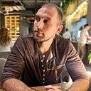 Знакомства: Андрей, 35 лет, Москва