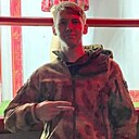 Знакомства: Андрей, 24 года, Таганрог