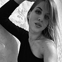 Знакомства: Оля, 28 лет, Брянск