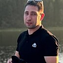 Знакомства: Руслан, 29 лет, Междуреченск
