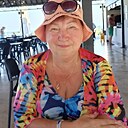 Знакомства: Зина, 66 лет, Москва