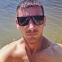 Знакомства: Олег, 34 года, Черниговка