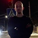 Знакомства: Игорь, 18 лет, Волгоград