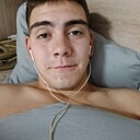 Знакомства: Георгий, 23 года, Новый Уренгой