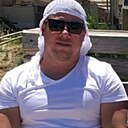 Знакомства: Feliks, 34 года, Шымкент