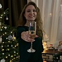 Знакомства: Катюша, 28 лет, Москва