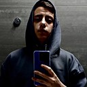 Знакомства: Андрей, 28 лет, Сургут