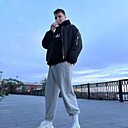 Знакомства: Алексей, 28 лет, Екатеринбург