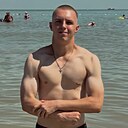 Знакомства: Денис, 24 года, Муром