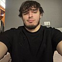 Знакомства: Алкс, 21 год, Москва