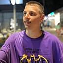 Знакомства: Рома, 19 лет, Киров