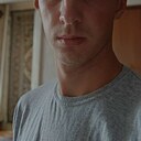 Знакомства: Илья, 26 лет, Киров