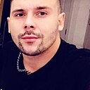 Знакомства: Павел, 28 лет, Магадан