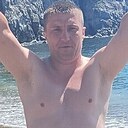 Знакомства: Артём, 41 год, Дальнегорск