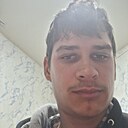 Знакомства: Максим, 18 лет, Ребриха